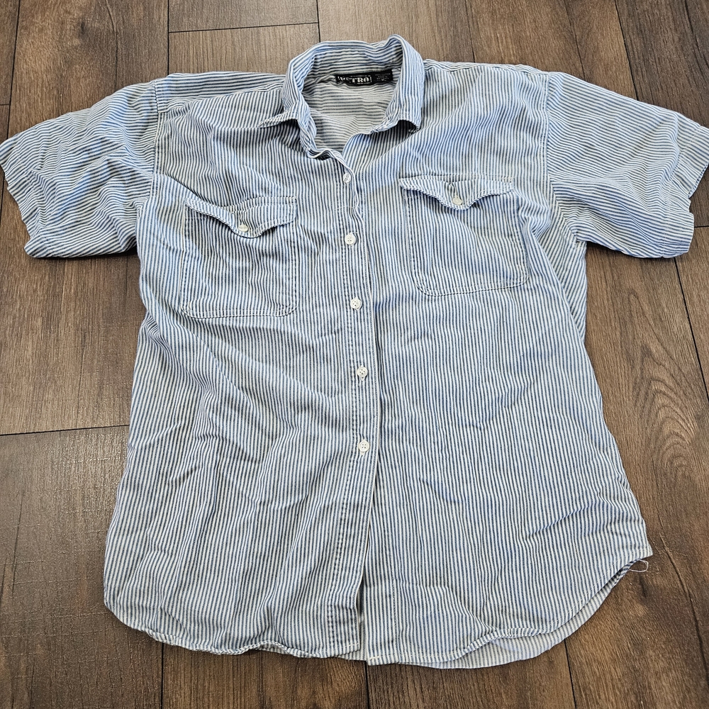 Vintage Retro 100% Cotton Blue and White Striped Button Up Shirt w Shoulder Pads